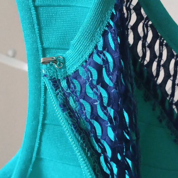 Aqua & Navy body con dress - Picture 8 of 11